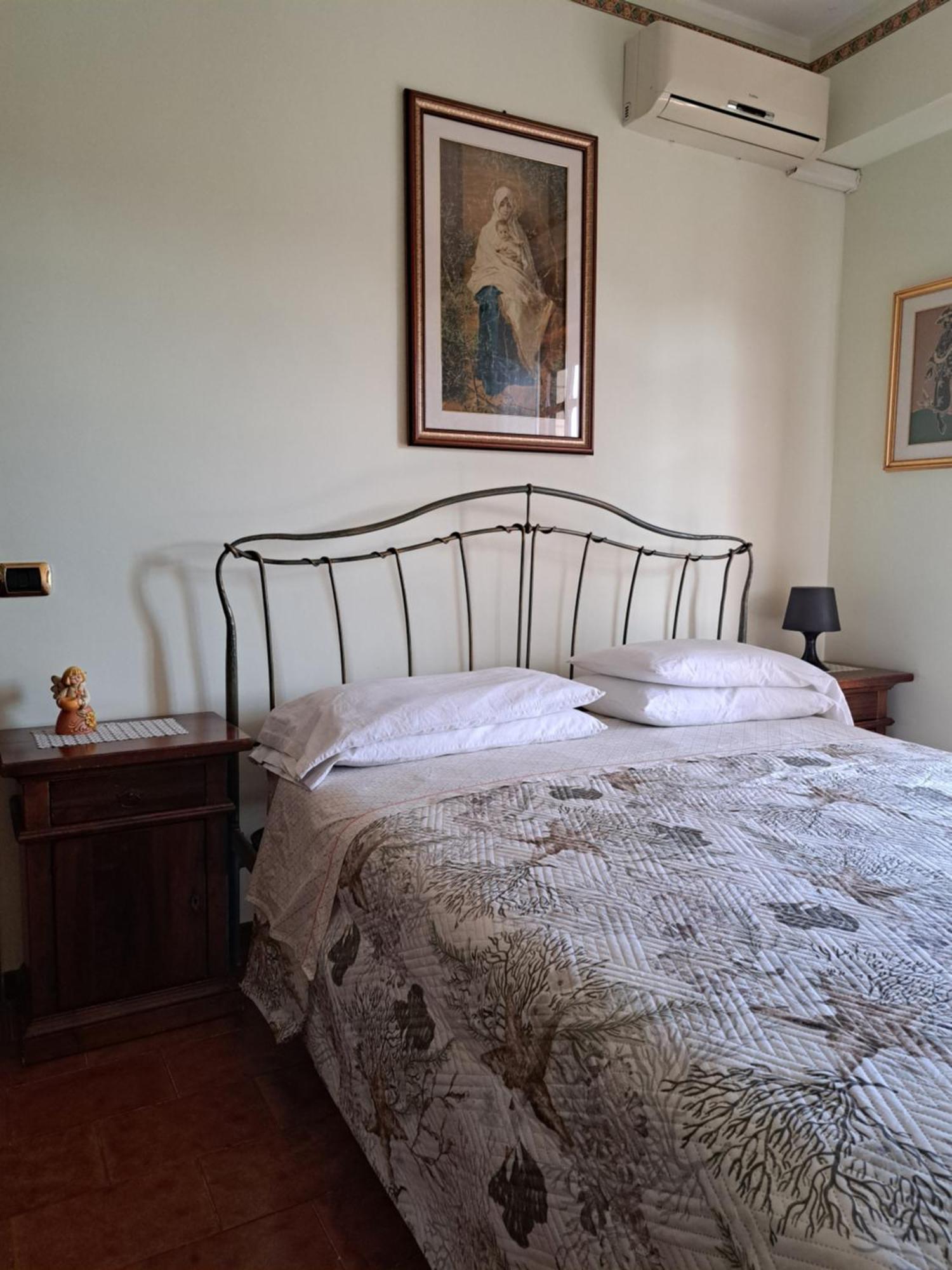 Appartamento Serenella Maenza Екстериор снимка